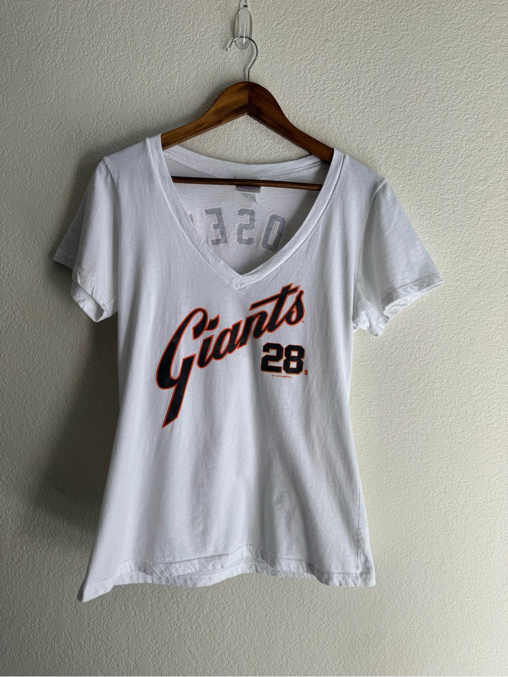 Buster Posey #28 SF Giants 5th & Ocean Womens XL V Neck Tee